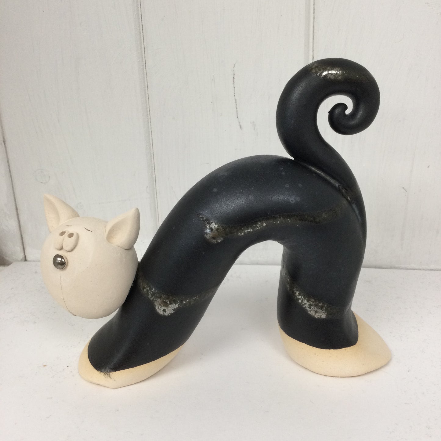 Bow Cat