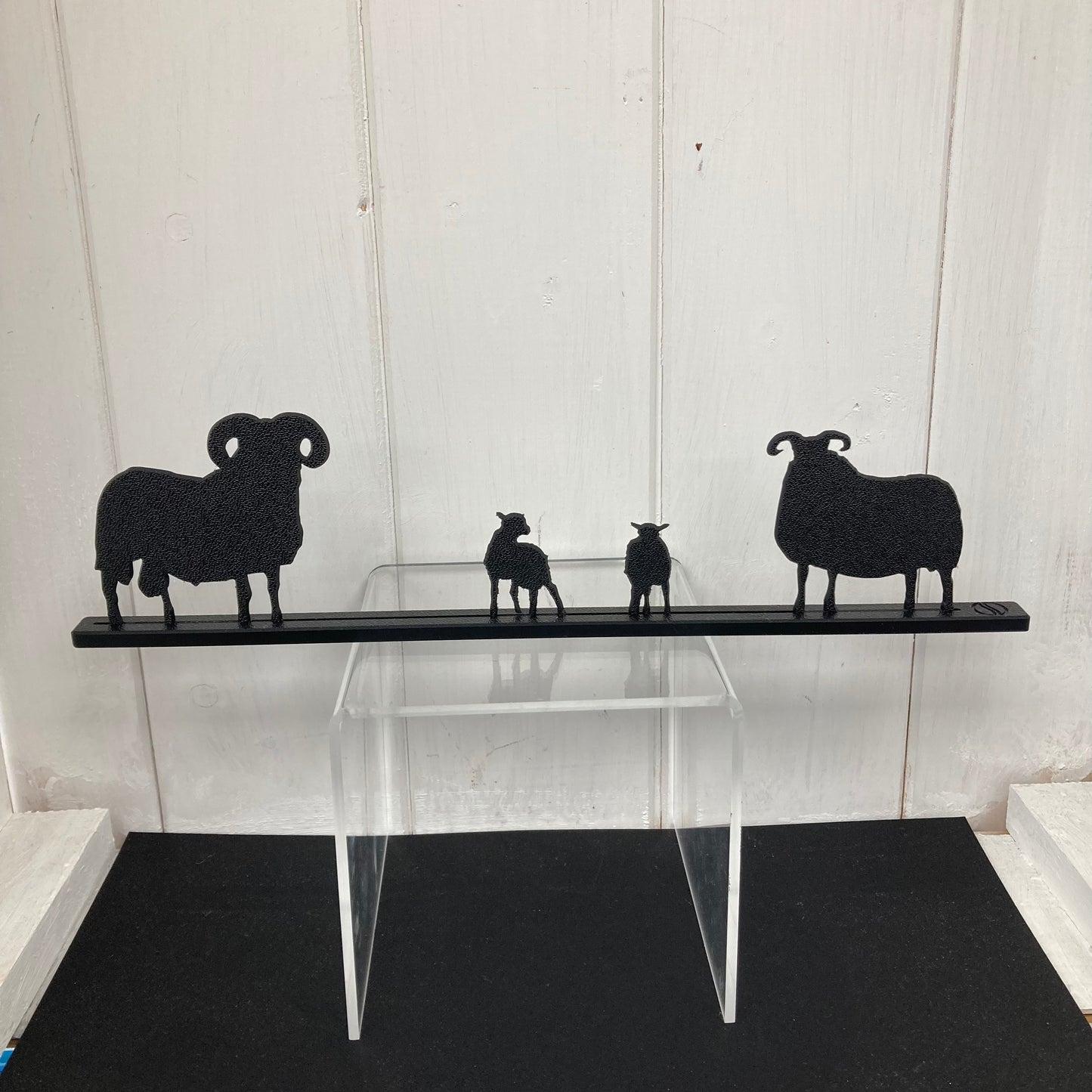 Blackfaced Sheep Family - Shape Shadows