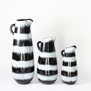 Feathering Effect Pitcher