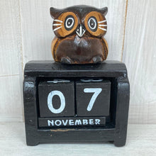 Load image into Gallery viewer, Owl Miniature Perpetual Calendar - The Coast Office
