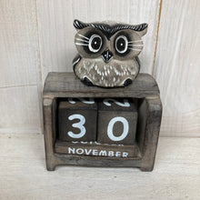 Load image into Gallery viewer, Owl Miniature Perpetual Calendar
